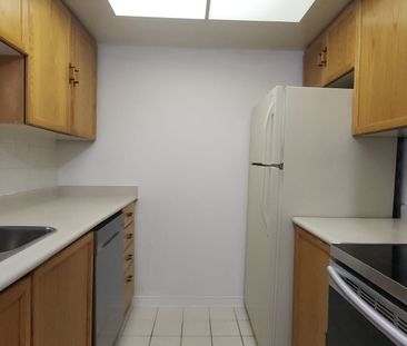 For Lease - 8351 McLaughlin Road Unit# 423, Brampton, Ontario - Photo 4