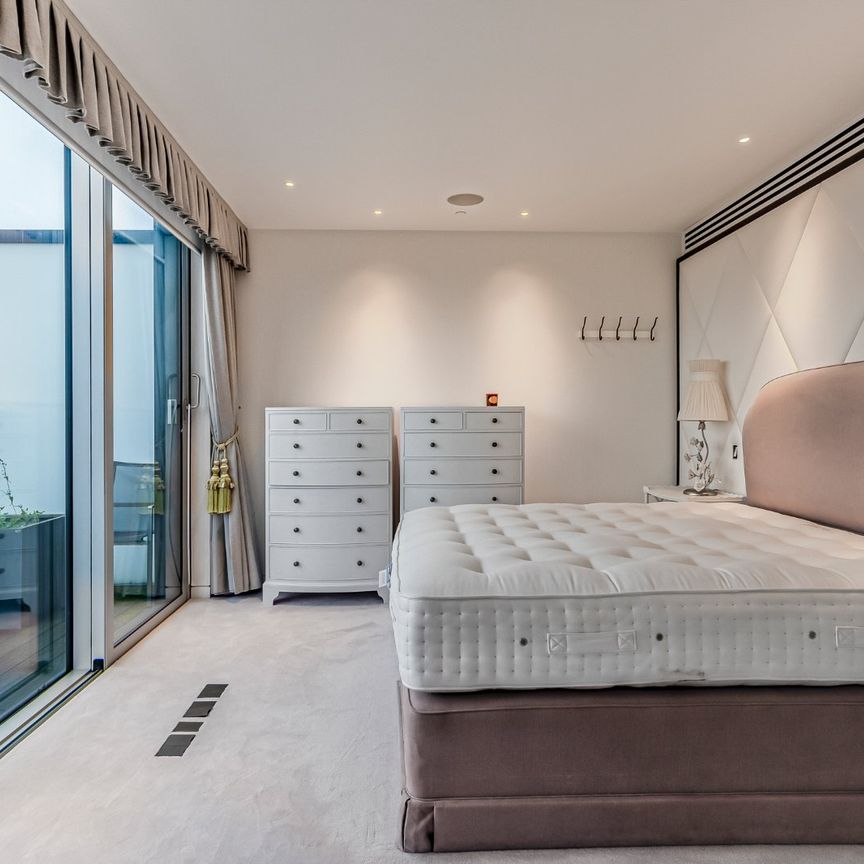 Moor Lane, London, EC2Y - Photo 1