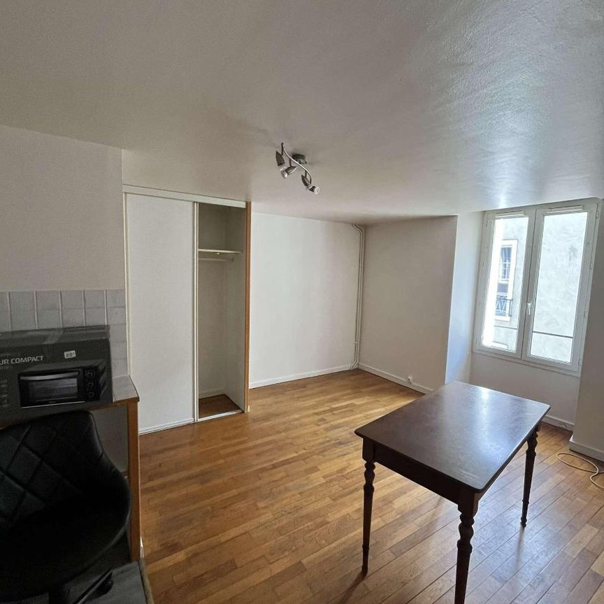 Location Appartement 1 pièce 22m² POITIERS 86000 - Photo 2