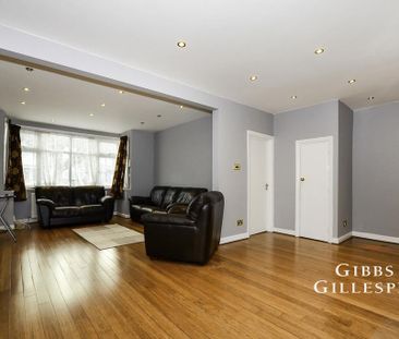 4 bedroom terraced house to rent - Photo 3