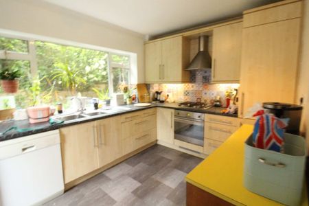 Hillbrow Road, Bromley, Bromley, BR1 4JL - Photo 3