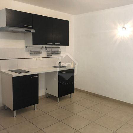 Appartement Nimes avec terrasse " rue Descartes", - Photo 4