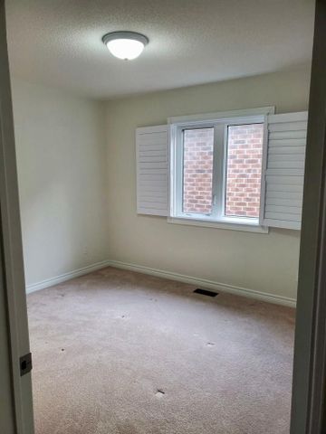 For Lease - 1807 Fosterbrook Street, Oshawa, Ontario - Photo 5