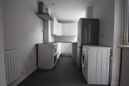 15 Ainsworth Avenue, Belfast, BT13 3EN - Photo 5