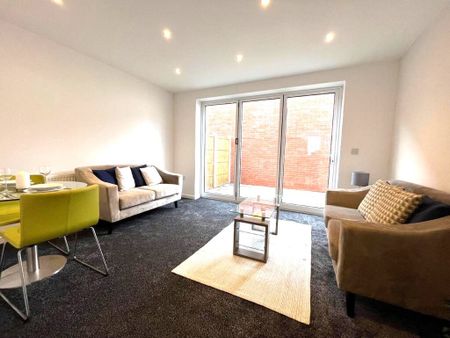 4 Bed Student Accommodation - Photo 2