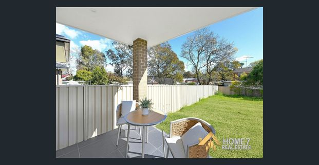 Modern 4-Bedroom house for Rent – Just footsteps to Leumeah Station. - Photo 1