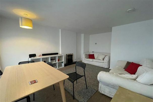 5 bedroom terraced house to rent - Photo 1