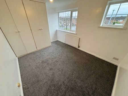 Mollington Crescent, Solihull, Shirley - Photo 4