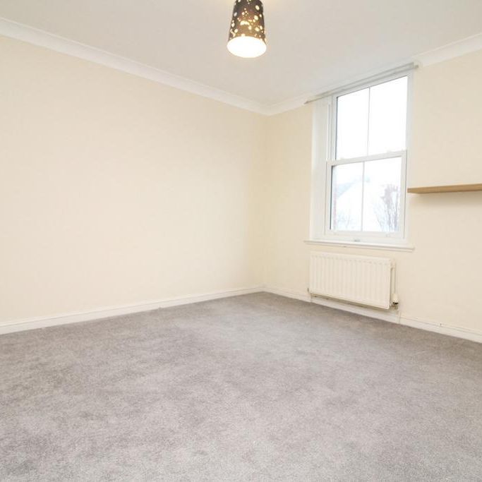 3 bedroom apartment to rent - Photo 1