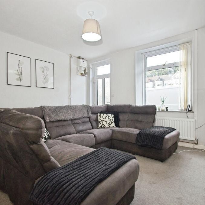 Sion Street, PONTYPRIDD - Photo 1