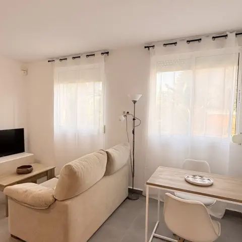 Estudio en alquiler en Calle de las Chumberas, 3 - Photo 1
