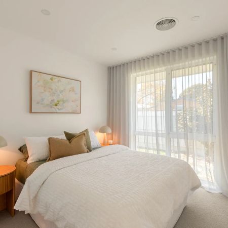 Architectural Elegance Meets Bayside Living - Photo 5