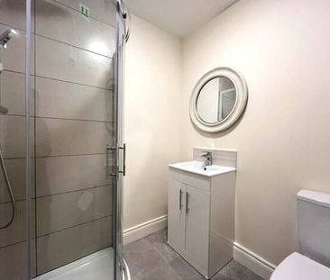 Larkspur, Newcastle, Co. Dublin - Photo 3