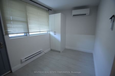 For Lease - 2218 Dundas Street Unit# 2B, Toronto, Ontario - Photo 4