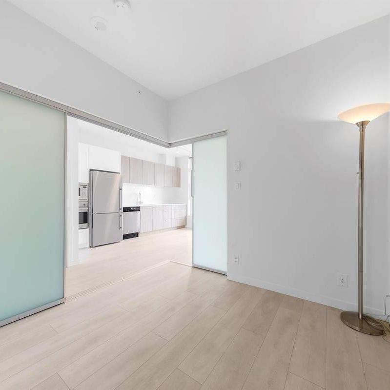 691 North Road Road #806, Coquitlam, BC V3J0H9 - Photo 1