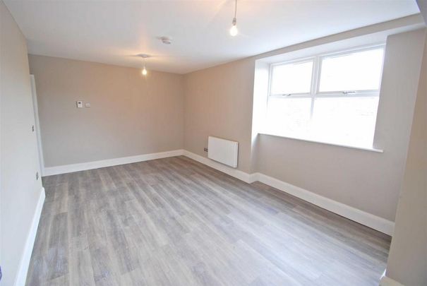 2 bedroom duplex to rent - Photo 1