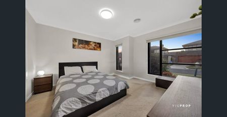 Modern Luxury & Low-Maintenance Living–4 Beds, 26 Squares - Solar panels for lower energy bills and access to the gym, pool & Club Jubilee facilitie - Photo 4