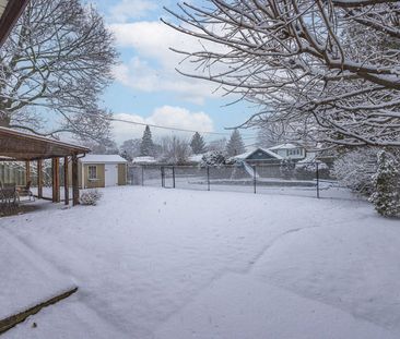 For Lease - 1063 Bedford Avenue Unit# Basement, Burlington, Ontario - Photo 2