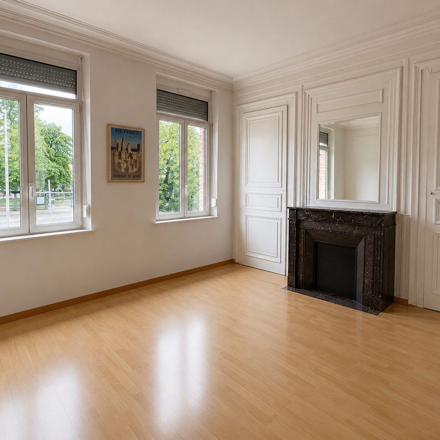 Location Appartement 4 pièces 93m² AMIENS 80000 - Photo 1