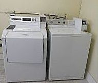 Large Unit In Top Location. Walk to Amenities. Viewing a Must! - Photo 2