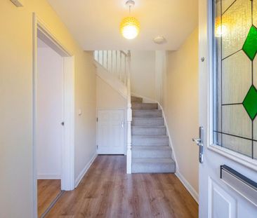 4 bedroom terraced house to rent - Photo 5