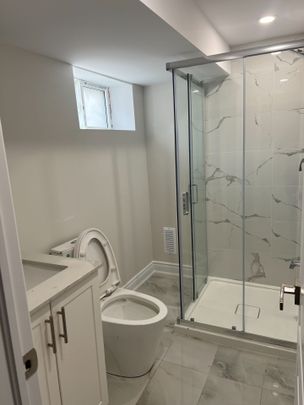 For Lease - 6 Lamella Road Unit# 2 Unit, Toronto, Ontario - Photo 1