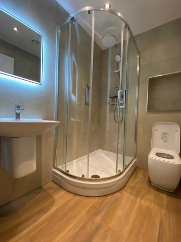 1 Bed Flat, Rye Lane, SE15 - Photo 2