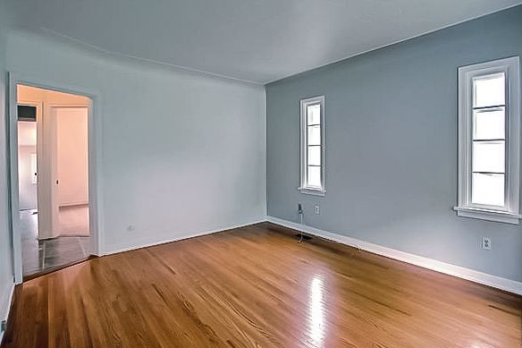 3 Bed Renovated Home For Rent In Grovenor - Photo 1