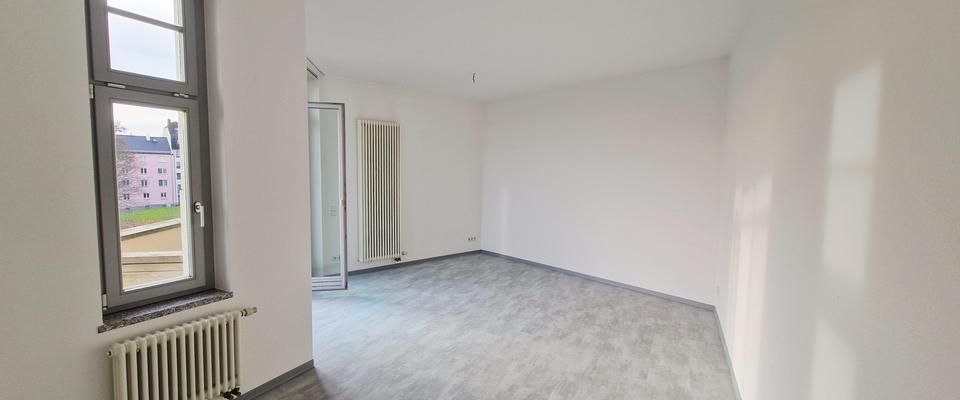Helle 2-Z-Wohnung im Zentrum von Plauen - Foto 1