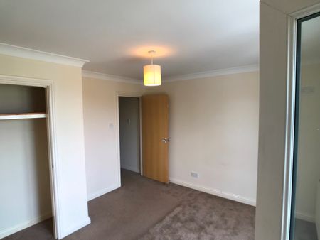 2 Bed Flat, Chantry Court, LS27 - Photo 4