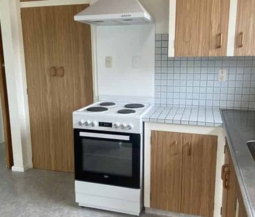 Comfortable and Convenient Family Home - Photo 3