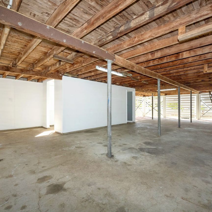 Charming Family Home in a Prime Kirwan Location - Photo 1