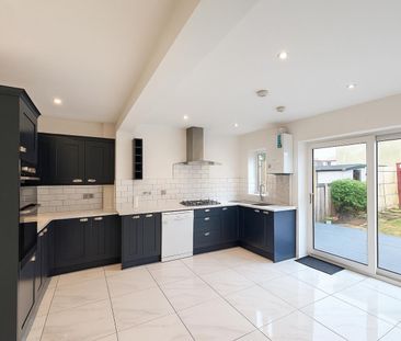 4 bedroom House To Let - Photo 1