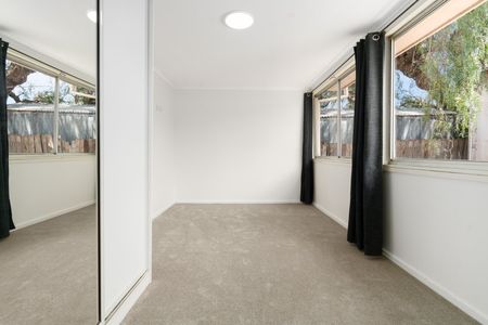 Comfort & Convenience in a Prime Newcomb Location - Photo 4