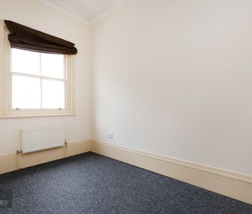 2 bed flat to rent in Warrior Square, St Leonards-on-Sea - Photo 2