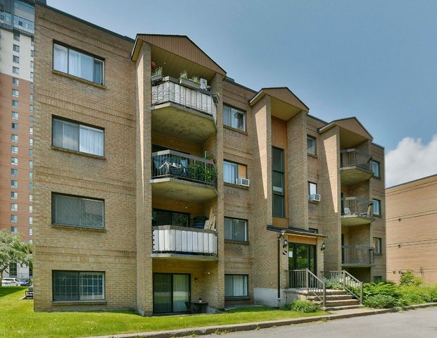 À louer / Appartement - Photo 1