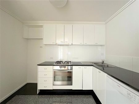 261/22 Kavanagh Street - Photo 4