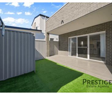 Modern Family Duplex - Photo 1