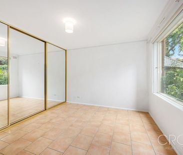 Bright & Convenient Apartment in the Heart of Mosman - Photo 2