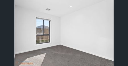 Great Location. - Photo 4