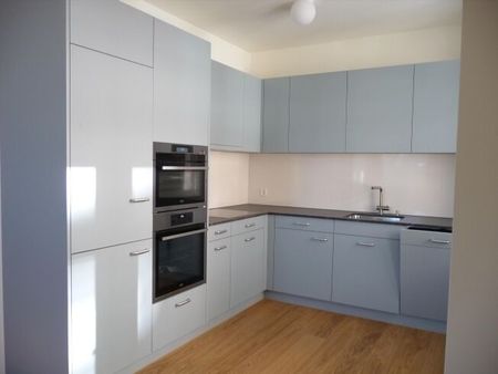 Exclusive living - two net rents + 6 months free parking space - Photo 5