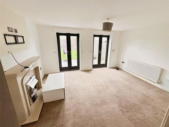 3 bedroom semi-detached house to rent - Photo 1