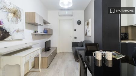 Via Fridtjof Nansen, Milan, Lombardy 20156 - Photo 3