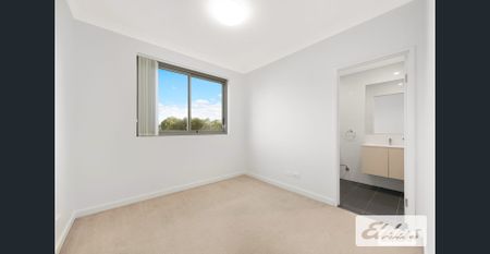 Modern Apartment with View - Photo 4