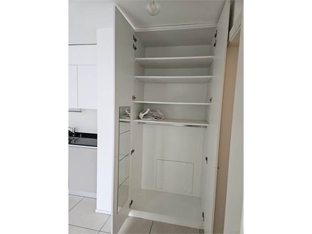 Iragna, affitto 2.5 locali piano terra con giardino privato - Photo 2