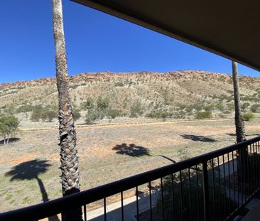 Furnished Studio Apartment - Photo 5