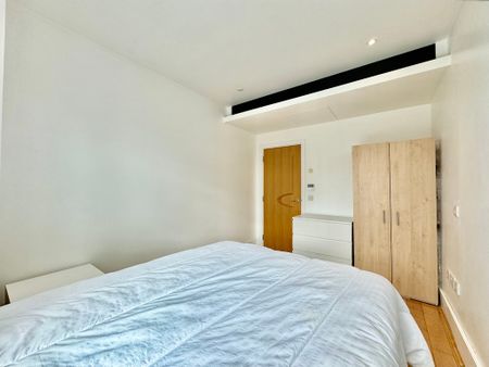2 Bedroom , Brewhouse Lane, Putney - Photo 3