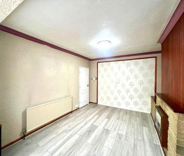 4 bedroom terraced house to rent - Photo 3