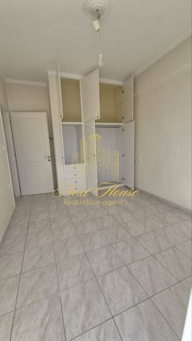 Studio/Γκαρσονιέρα για ενοικίαση Αγία Σοφία (Πάτρα) - Photo 4