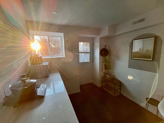 For Lease - 26 Leyton Avenue Unit# Lower, Toronto, Ontario - Photo 1